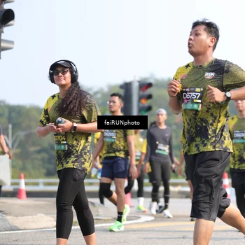 Runner Photo 6612452