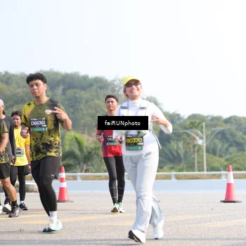Runner Photo 6612458