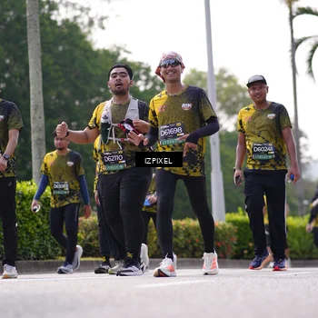 Runner Photo 6612474
