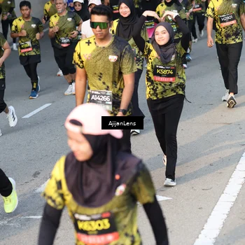 Runner Photo 6612493
