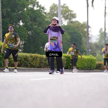 Runner Photo 6612502