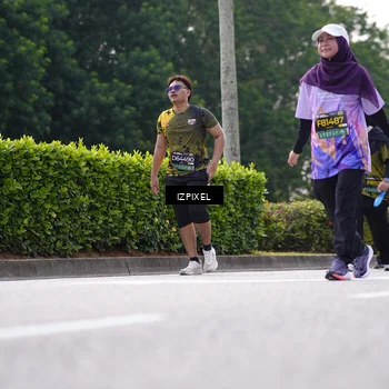Runner Photo 6612523