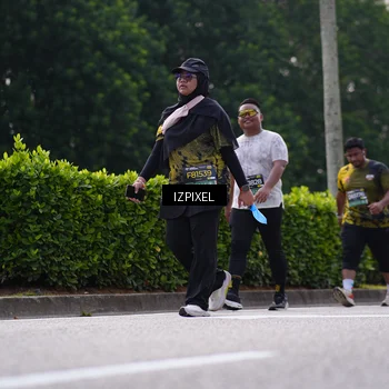 Runner Photo 6612549