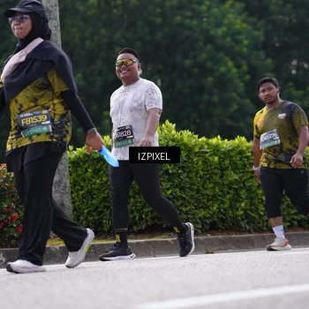 Runner Photo 6612551