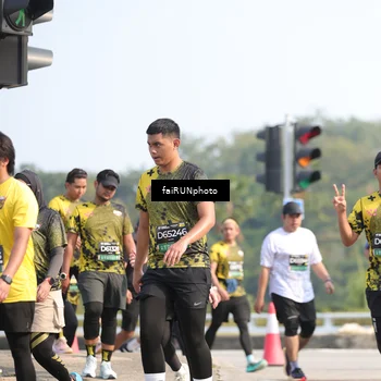 Runner Photo 6612577