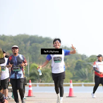 Runner Photo 6612580