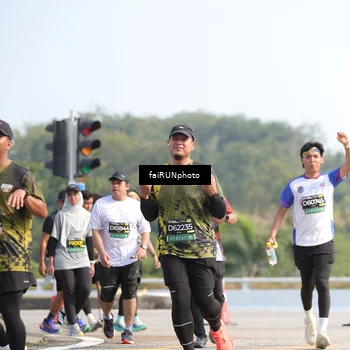 Runner Photo 6612582