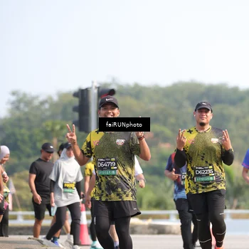 Runner Photo 6612583