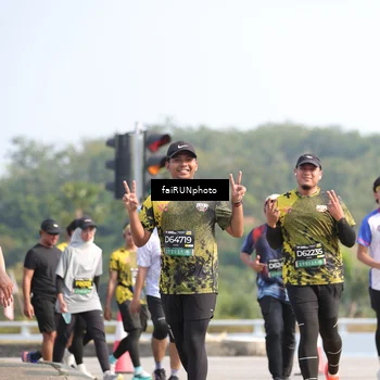 Runner Photo 6612584