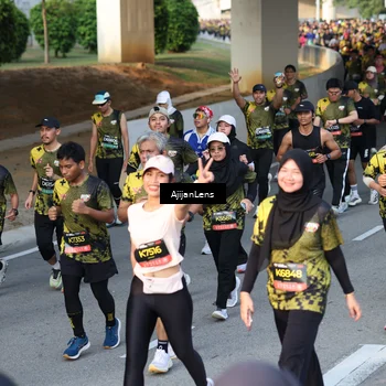 Runner Photo 6612593