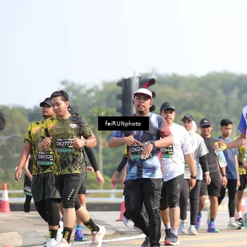 Runner Photo 6612644
