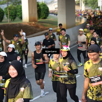 Runner Photo 6612670