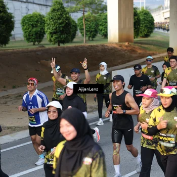 Runner Photo 6612678