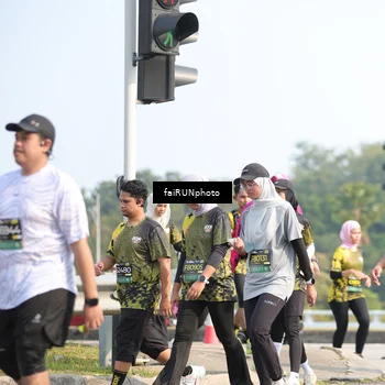 Runner Photo 6612686
