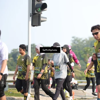 Runner Photo 6612687