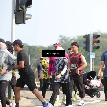 Runner Photo 6612688