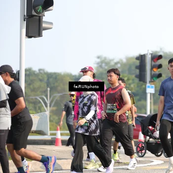 Runner Photo 6612690