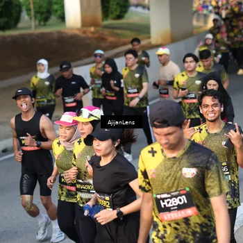 Runner Photo 6612698