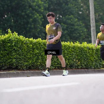 Runner Photo 6612717