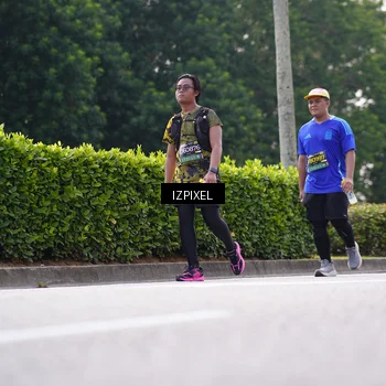 Runner Photo 6612794
