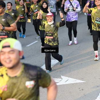 Runner Photo 6612812