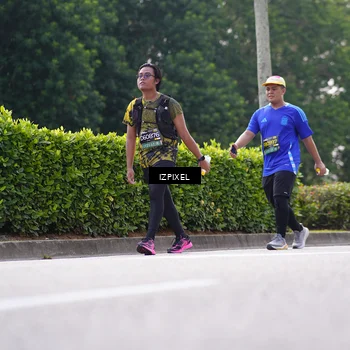 Runner Photo 6612823