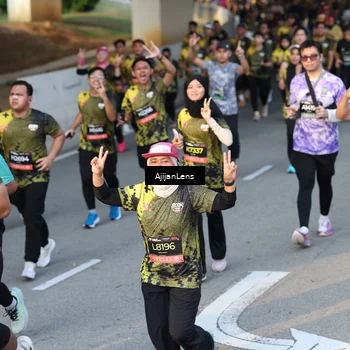 Runner Photo 6612845