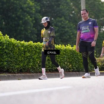 Runner Photo 6612850