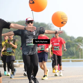 Runner Photo 6612860