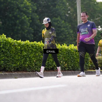 Runner Photo 6612880