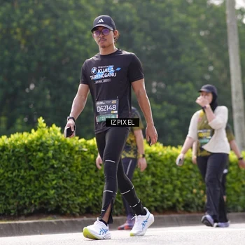 Runner Photo 6612884