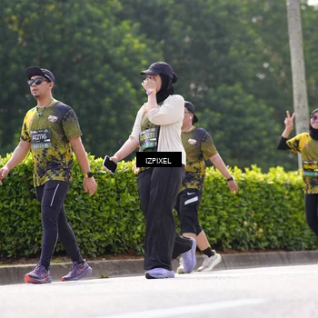 Runner Photo 6612918