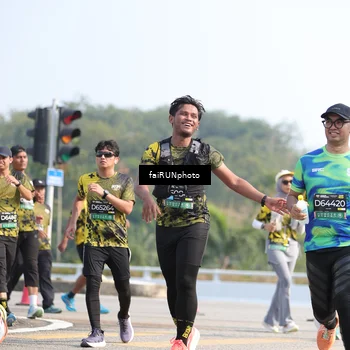 Runner Photo 6612921