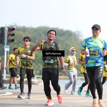 Runner Photo 6612922