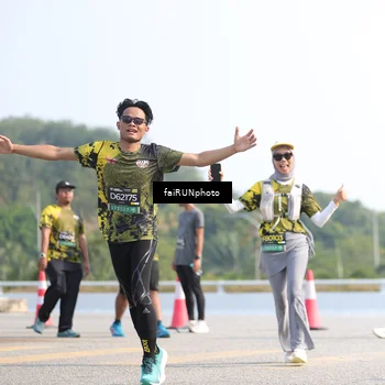 Runner Photo 6612960