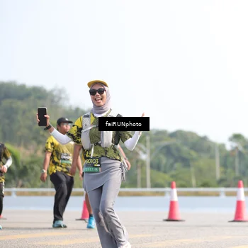 Runner Photo 6612985