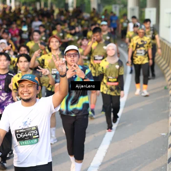 Runner Photo 6612987