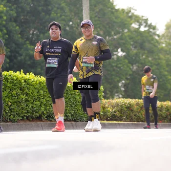 Runner Photo 6613002
