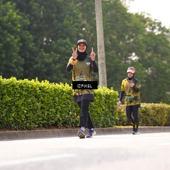 Runner Photo 6613022