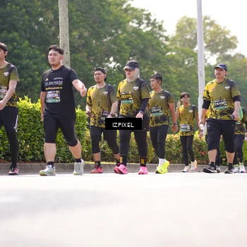 Runner Photo 6613024