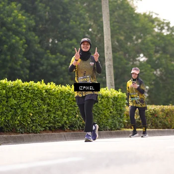 Runner Photo 6613045