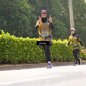 Runner Photo 6613052