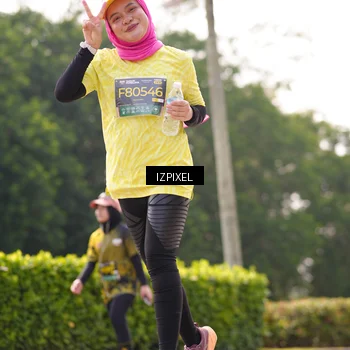Runner Photo 6613057