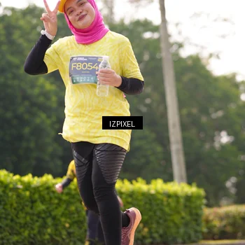 Runner Photo 6613060