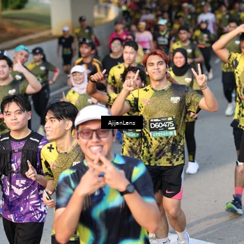 Runner Photo 6613071