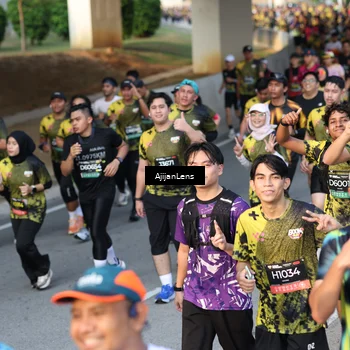 Runner Photo 6613072