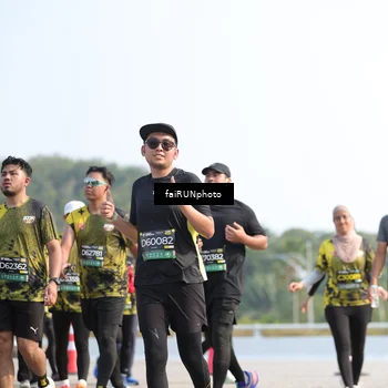 Runner Photo 6613077