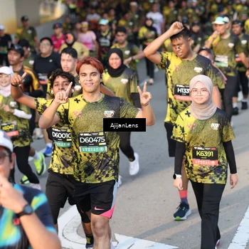 Runner Photo 6613088