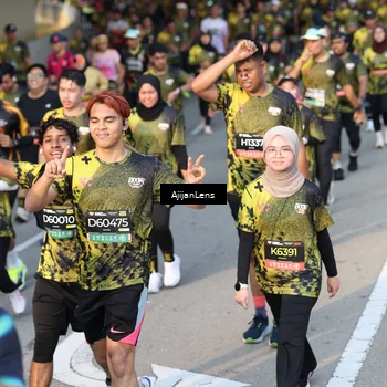 Runner Photo 6613089