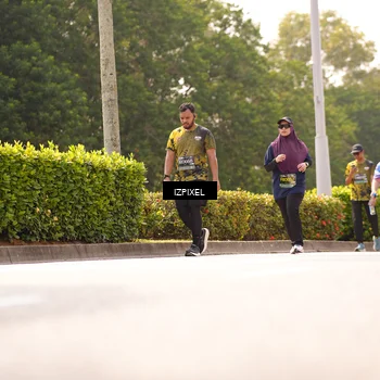 Runner Photo 6613102